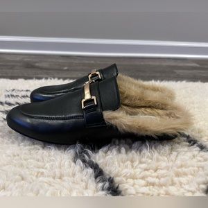 *SOLD* NWOT KHLOE BLACK LEATHER Slip On Faux Fur Loafers
